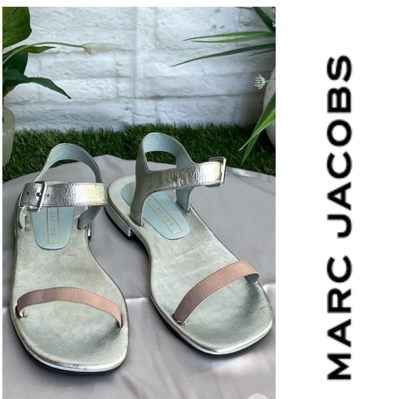 Marc JacobsWomen's Elizabeth Dress Sandal size 37 US 7